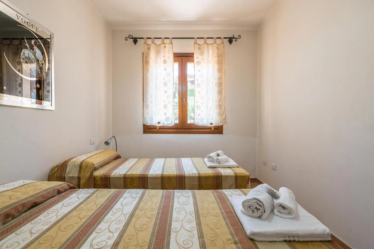 Casa Pisano Bed & Breakfast Villasimius 0*,